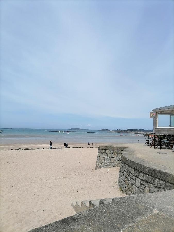 Maison Familiale Proche De La Mer Lancieux Exteriér fotografie